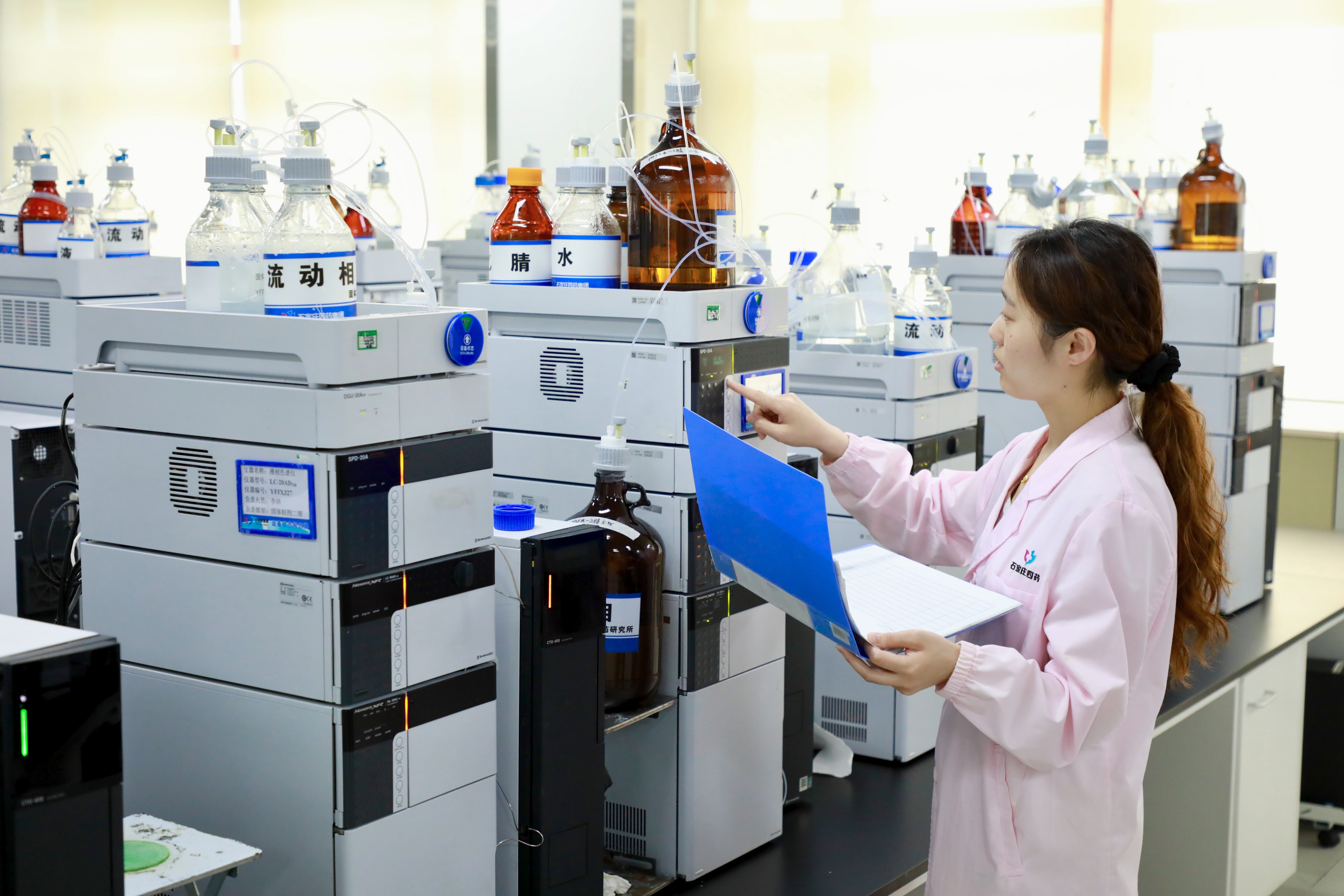 大江在线注册富马酸酮替芬滴眼液、葡萄糖酸钙注射液两新产品同日获批